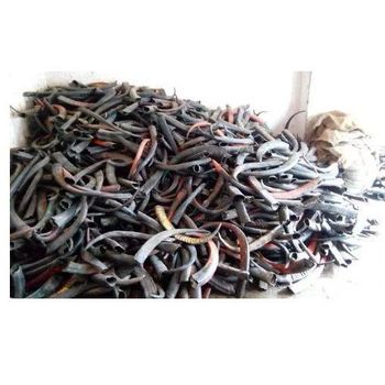 Raw cow horn , raw ox horn natural raw cow horn unfinished Grade AA Texture Natural Finish Unfinished Material Raw Cow Horn -  DAEWKAEW PANTAMANG Co., Ltd - Thailand