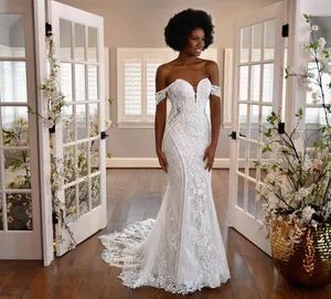 Lace Wedding Gowns Beading Mermaid Bridal Wedding Dresses 2026 B2060 - Suzhou Leader Apparel Co., Ltd. - China