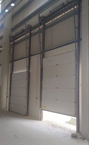 Rust Shutter Aluminium Automatic Rolling Shutter Color Off White Features Rust Proof ...
