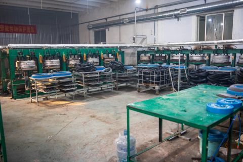factory certificate of Qingdao Huaxiang Industry and Trade Co., Ltd – certificate photo, supplier certificates section