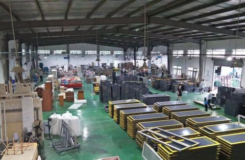 Certificates certificate from Foshan Nanhai Dejing Doors Windows Industry Co.,Ltd