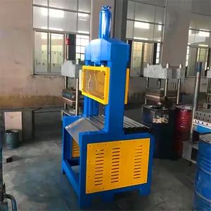 660 Type Rubber Bale Cutter Machine Power 5.5 Weight <50 Tons Knife Width 660 HS Code 84778000 Model NO. XLQ-80 Trademark Guangyue - Image 6