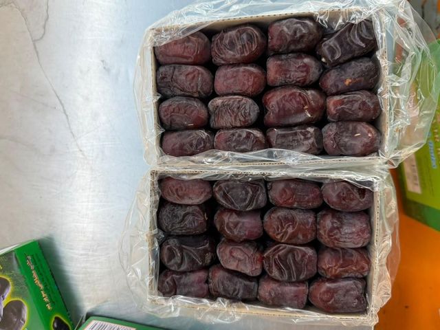 Dates - Image 3