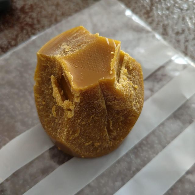 Conventional Beeswax - Image 2