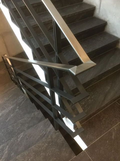 Stainless Steel Stair Case Railing Usage Home Thickness 10 mm Finish Polished Infill Type SS Rods Material Grade SS 202 Application - Image 3
