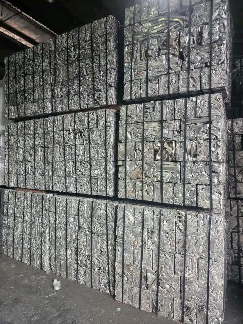 Aluminum ingots - Image 3
