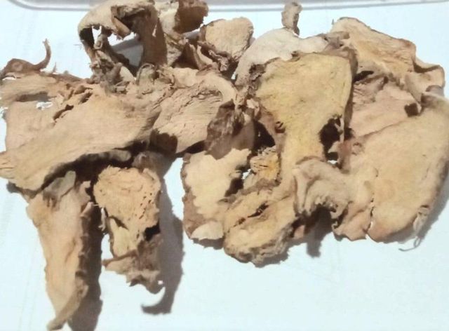Sliced Galangal Dried Packaging Bag Digestive Aid Yes Drying Time 6 Hours Immune System Boost Yes Final Water Content 10% - Image 2