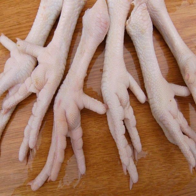 Bulk Frozen Chicken Feet & Paw Processed Cutting Grade Box Packaging Vitamins Top Grade AA best Price - Image 2