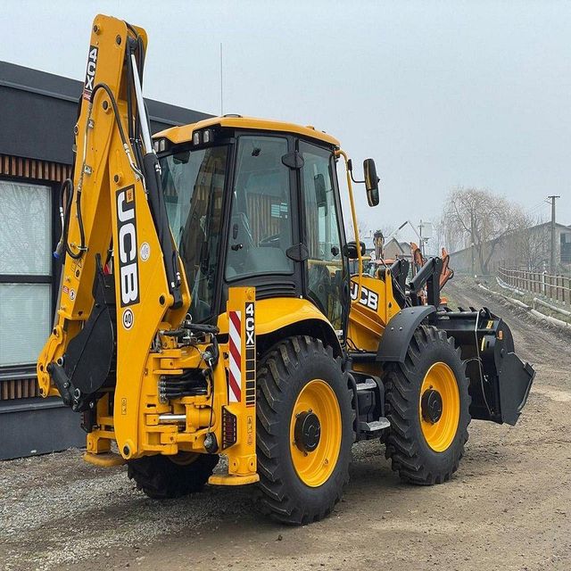 Used JCB 4CX Backhoe Loader 8.3 Ton Perkins Engine Gearbox Pump PLC Bearing 2023 Model Construction Machinery with for R - Image 3