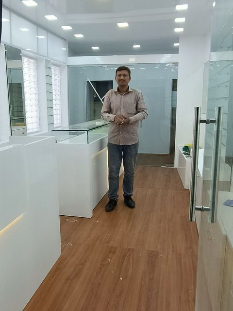 Optical Showroom Designing Accessories best Material Leather, best Usage/Application modarn Service Location/City india 3D Interior Design Available - Image 2