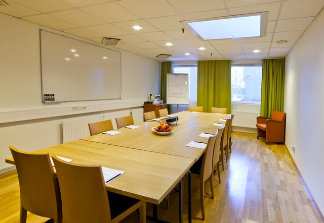 Boardroom Interior Decorators Duration 1 to 10 Location Chennai Service Type Off Line Application Office Space Scope Of Work Turnkey - Image 2