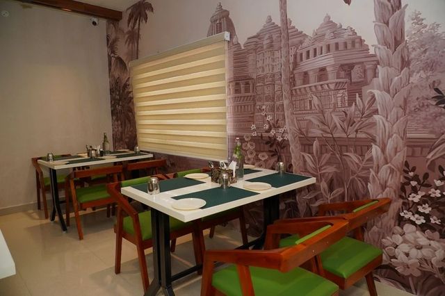 Restaurant Interior Design Service Interior Theme Theme-based Interiors Dining Style Fine Dining, Contemporary Bistros, Rustic Cafés, Modern Fusion - Image 2