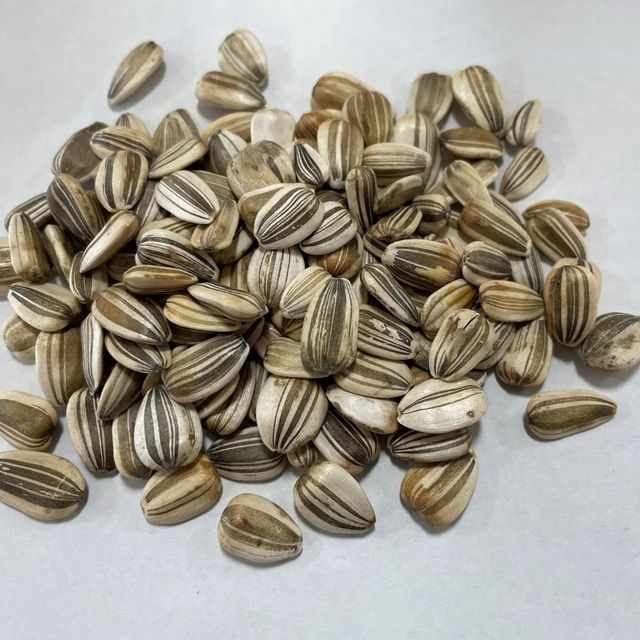 Organic Style Raw Sunflower Seeds Bulk Packaging Sunflower Seeds For Health Food Production And Retail Chains - Image 4