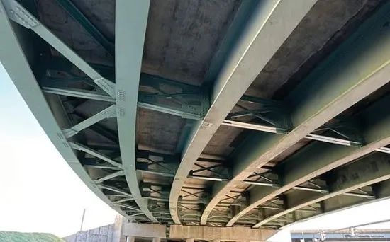 Weatherproof Steel Pedestrian Foot-Bridge Structure\Real-Time Weld Quality Monitoring System\Anti-Corrosion - Image 4
