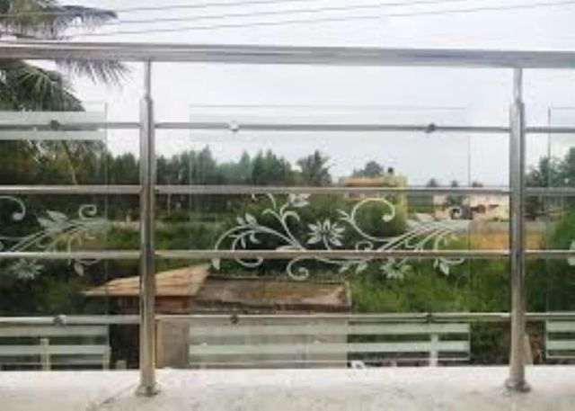 Stainless Steel Balcony Glass Railing, For Residential Building, Material Grade: SS304 - Image 3