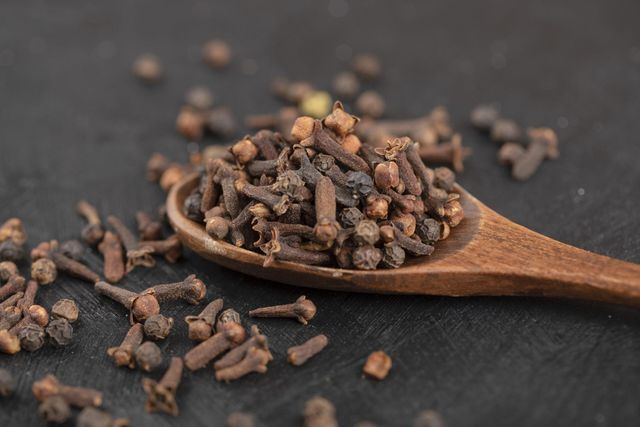 Clove Herbs Spices High Quality Dried AD Processed Raw Organic Bulk High Essential Oil Content - Image 4