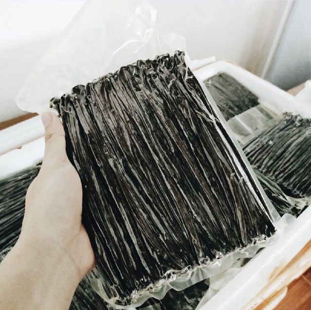 Vanilla Beans (Gourmet & Tahitian) – product photo 2, product detail gallery