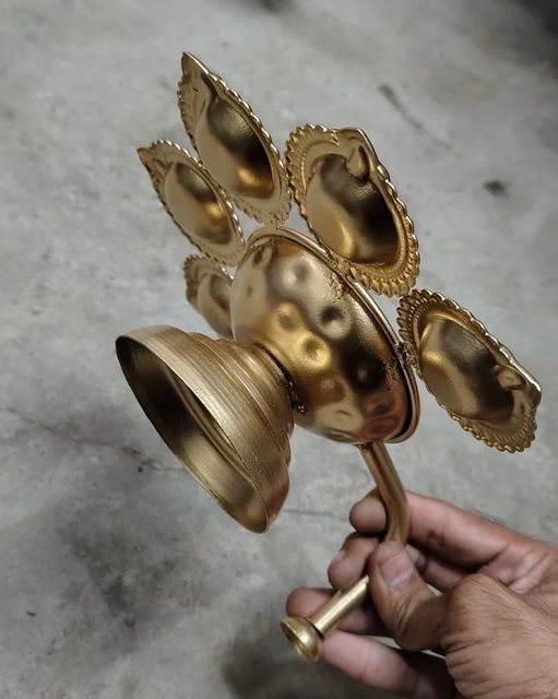 1 Metal Panch Aarti, Iron Handle Feature Comfortable Handle For Easy Carrying Durability Durable And Long-lasting Finish Antique Golden Polish - Image 5