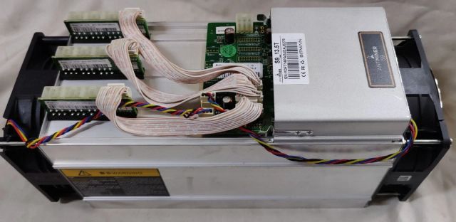 BITMAIN AntMiner S9_13.5T ASIC Bitcoin Miner with Power Supply - Image 1