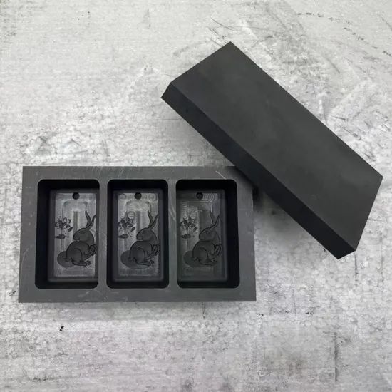 Artistic Graphite Mold Crucible with Unique Patterns Products - Image 5