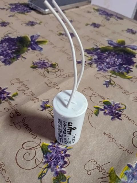 2.5 Mfd Electric Capacitor, For Fans Terminals 2 Design Compact Durability High Material Plastic Capacitance 2.5 MFD Rated Capacity 2.5 - Image 2