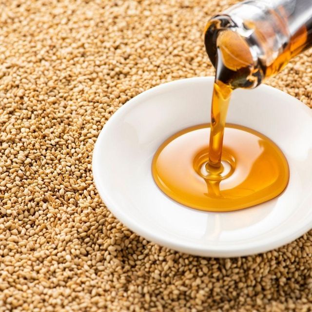 Organic Natural Sesame Oil Cold Pressed Healthy Edible Oil Rich Flavor for Cooking Food Processing and Cosmetic Use – product photo 4, product detail gallery