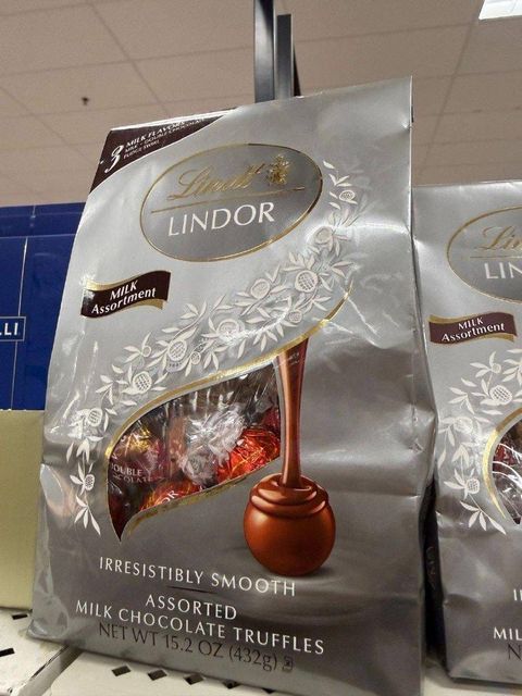 Classic Lindt Chocolate Gourmet Swiss Style Rich Creamy Flavor Excellent Quality Wholesale Price Perfect Everyday - Image 5