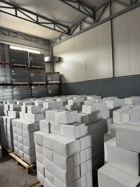 Raw Natural Hazelnut Kernels 11-13 mm; 13-15 mm; Defective Nuts Max 4% Aflatoxin Level Tested Moisture Content Max 6% Packaging Options 10 Kg – 1000 Kg (vacuum, Pp, Jute, Or Big - Image 1
