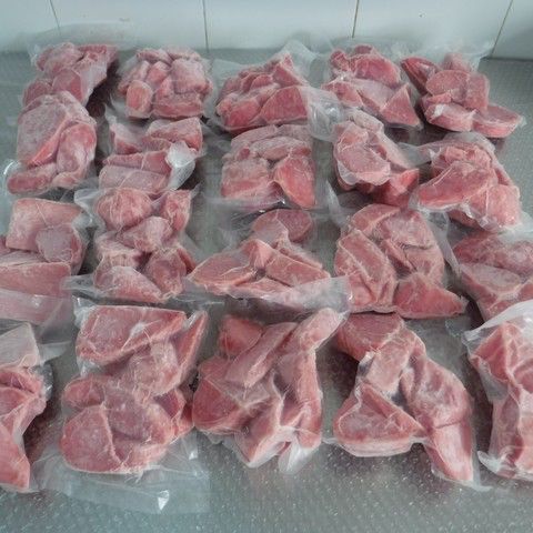 Factory price Frozen Tuna Loins/Saku/Cube/Steak The Yellowfin Tuna Fish CO treated all sizes HACCP BRC ISO - Image 5