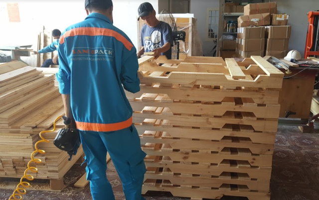 New Wooden Pallet - High quality and customize size - Image 4