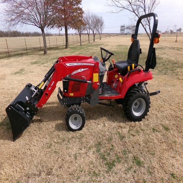 Used Massey Ferguson GC1723E 2WD Wheel Tractors with Automatic Pump Engine Gearbox Fast Delivery Low Price For Sale - Image 2