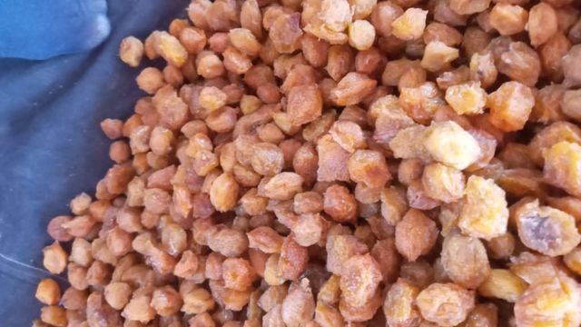 Dry plum - Image 1