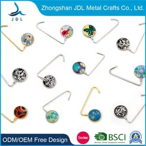 Wholesale Metal Crafts Fashion Promotional Royal Crown Bag Hanger Meta Folding Purse Hook - Image 5