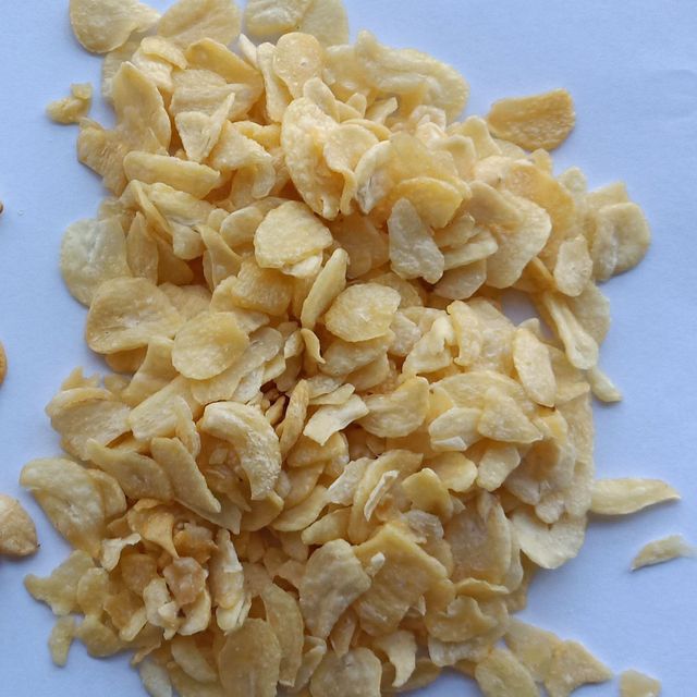 Crispy Shallot Garlic Texture Granules Oil Used Palm Oil Color Yellow/brown Shelf Life 24 Months Mesh Size 5-10mesh, 8-16mesh - Image 1