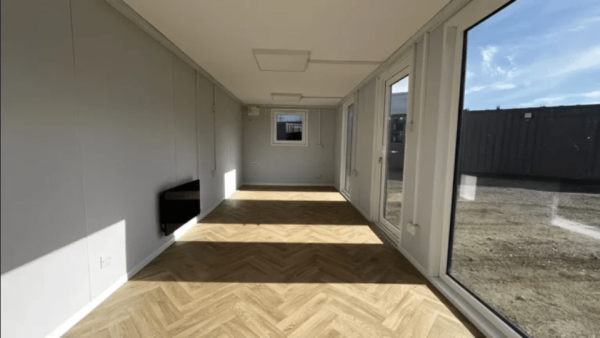 24ft x 9ft Site Office / Marketing Suite Portable Sales Office or Site Cabin - Image 3