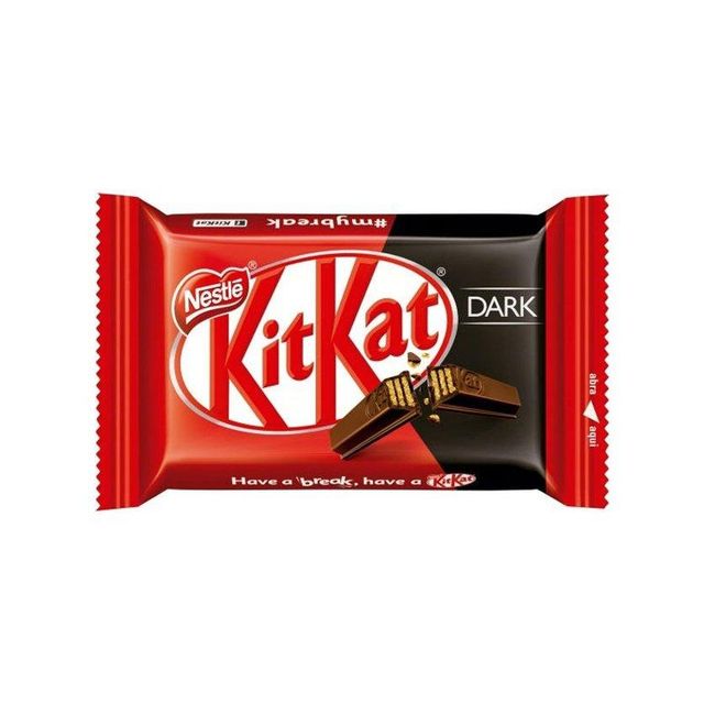 KitKat chocolate with crispy wafers and smooth milk chocolate coating - Image 4