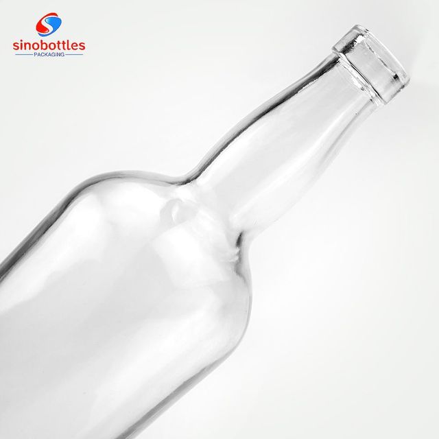 750ml whiskey super flint glass bottle wholesale from Sinobottle factory made in China - Image 2