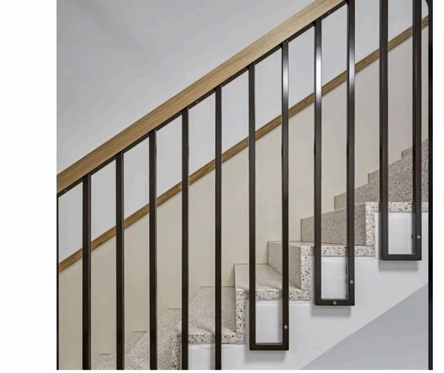 Glass Railing, 12 mm Glass Thickness 12 mm Application Staircase Material Stainless Steel Mounting Type Floor Mounted System Type Baluster / - Image 1