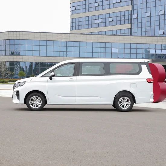 MPV Van Competitive Commercial Passenger Vehicles Gasoline - Image 2