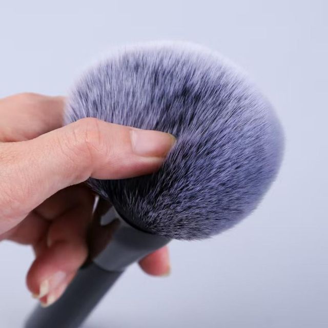 BSFL Professional Tapered Powder Brush - Flame Shape For Precise Setting MAKEUP BRUSH - Image 3
