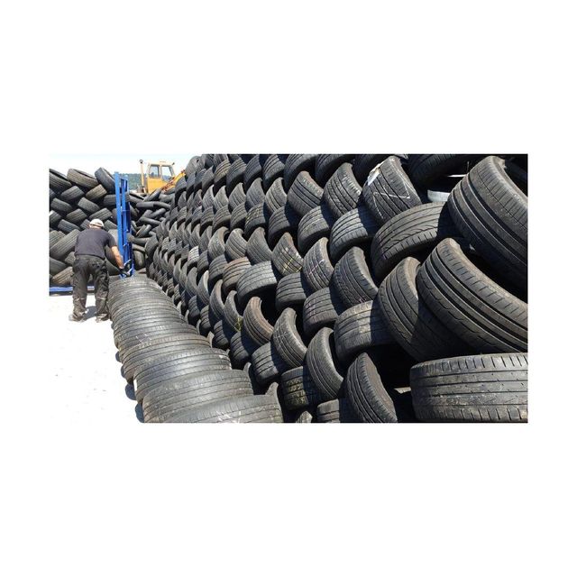 Affordable used tyres durable tread options for transport and export supply - Image 3