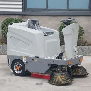 Mini Industrial Cleaning Machine Ride on Floor Road Sweepers Machine - Image 4