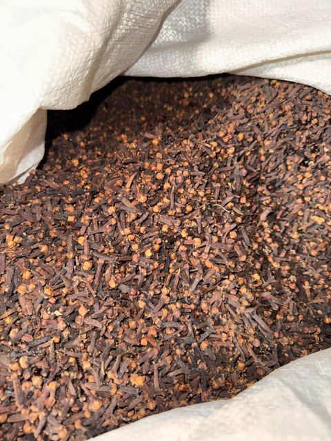 Cloves - Image 4