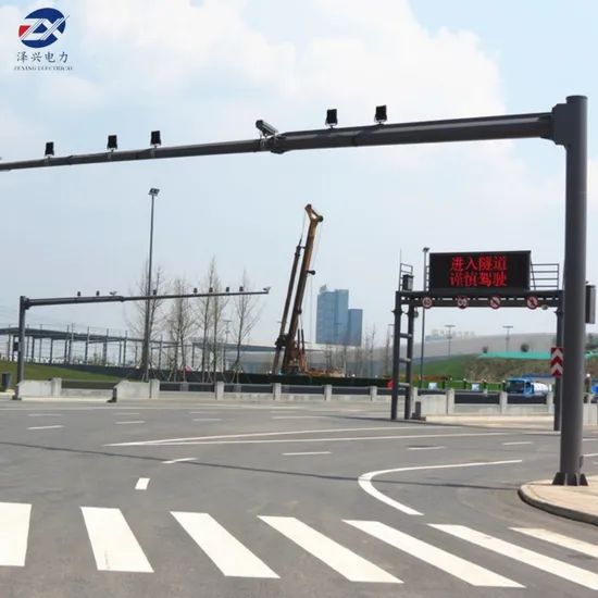 Integrated Traffic Light & Camera Pole with LED Signal Mount ...