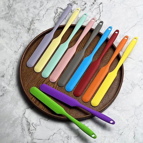 Popular Silicone All-in-One Cake Spreader Baking Tools Jam Cheese Spatula - Image 3