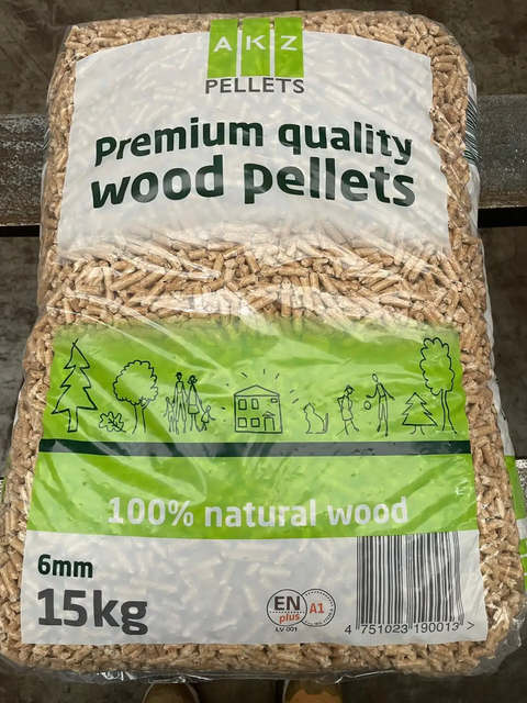 Premium A1 Pine Wood Pellets 15 kg Bags Din Plus Firewood 6mm - Image 1