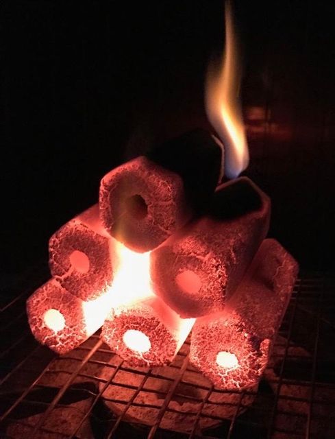 Coconut Charcoal- BBQ Lightning time 2 to 3 minutes From Vietnam High Quality Ready To Export - Image 3