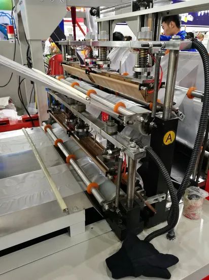 Automatically Four Lines Sealing Bag Making Machine (SSC-F) - Image 5