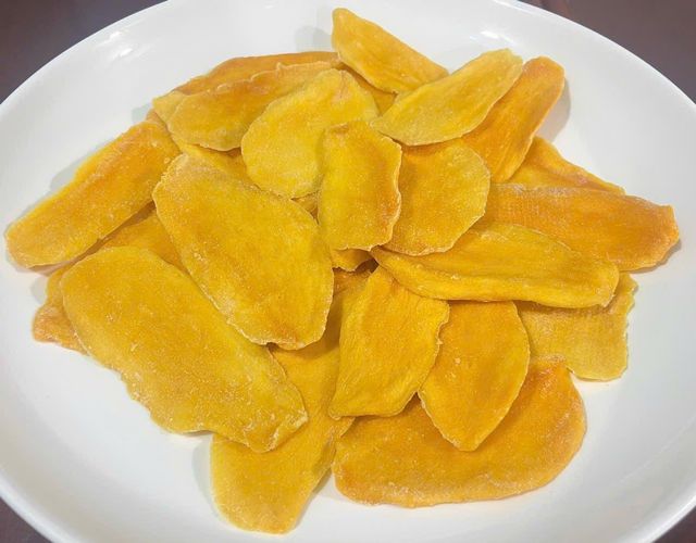 500gr Soft-Dried (Sweetened) Keaw mango Delcious and healthy snack with special offer price - Image 2