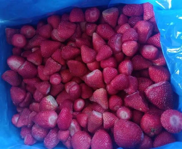 Premium IQF Frozen Strawberry (Grade A) - 2025 Crop - Direct from Egypt - Image 2